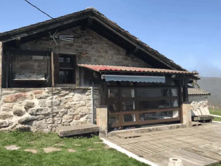 Puertas Automáticas en Soria Puertas Seccionales en Agreda