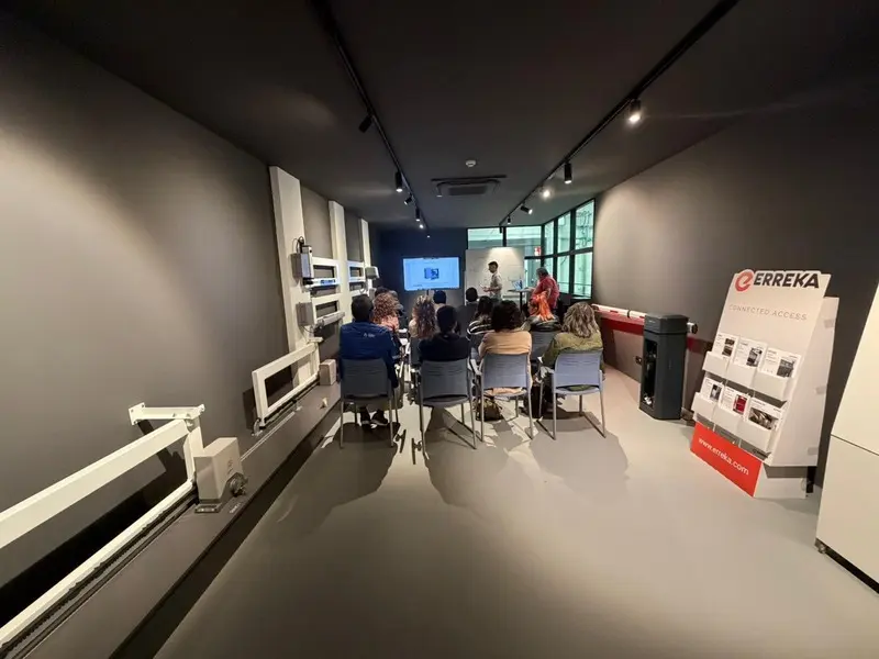 Formación en Erreka: seguimos aprendiendo para ofrecer lo mejor a nuestros clientes Formación en Erreka: seguimos aprendiendo para ofrecer lo mejor a nuestros clientes